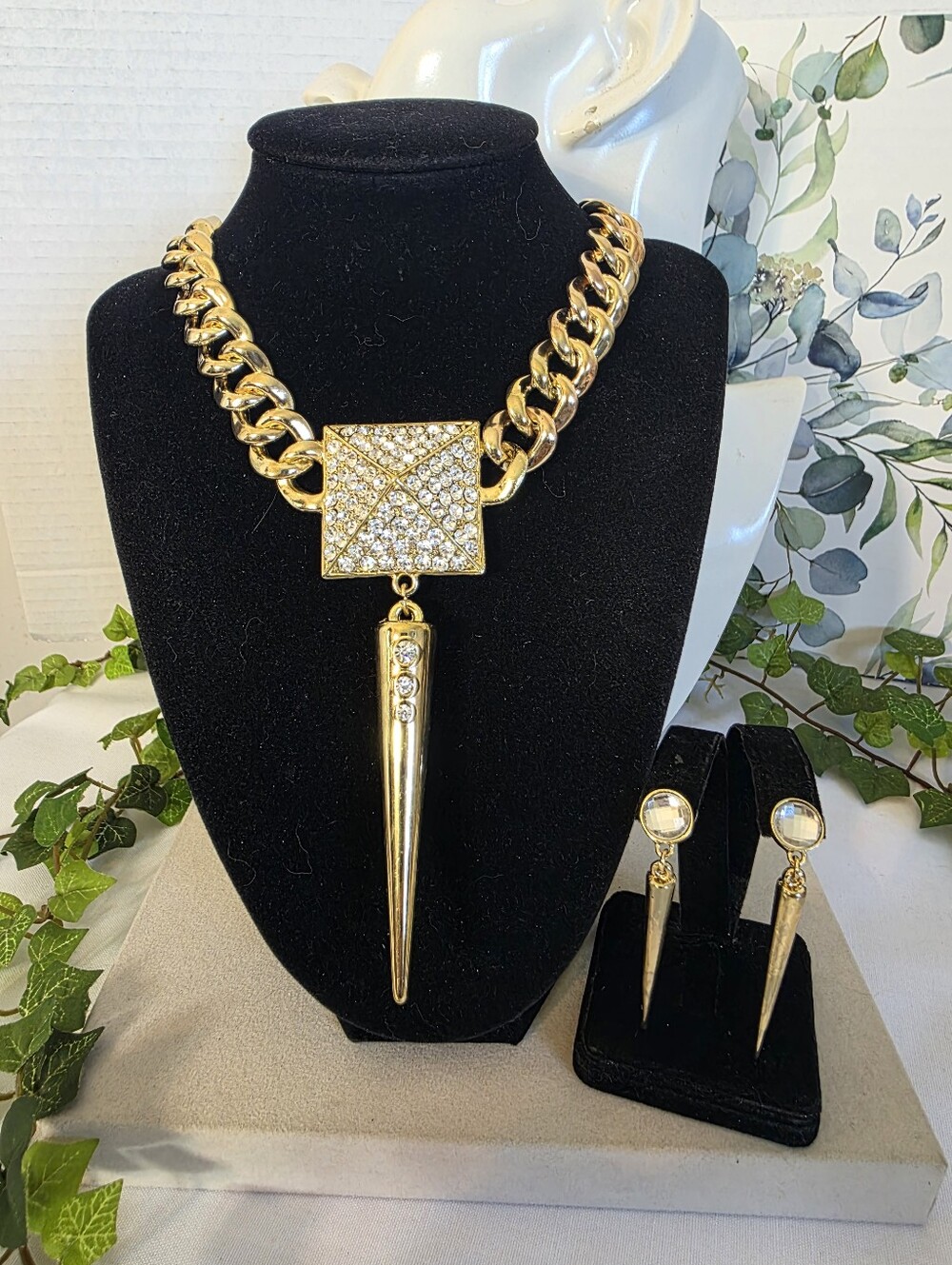 Gold Chunky Cuban Link Rhinestone Pyramid Spike Pendant Necklace & Earrings Set